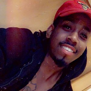 Meet your Posher, Larry